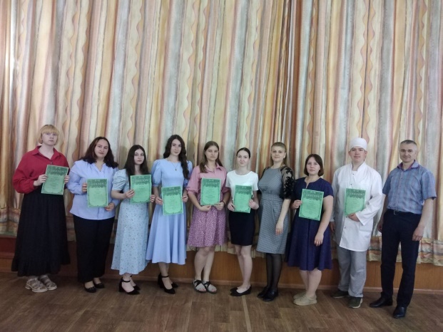 Конкурс чтецов "Пою тебя, мой край родной"