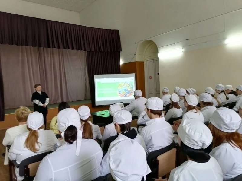 Беседа о важности осознанного отношения к природопользованию и личной ответственности за экологическое состояние планеты